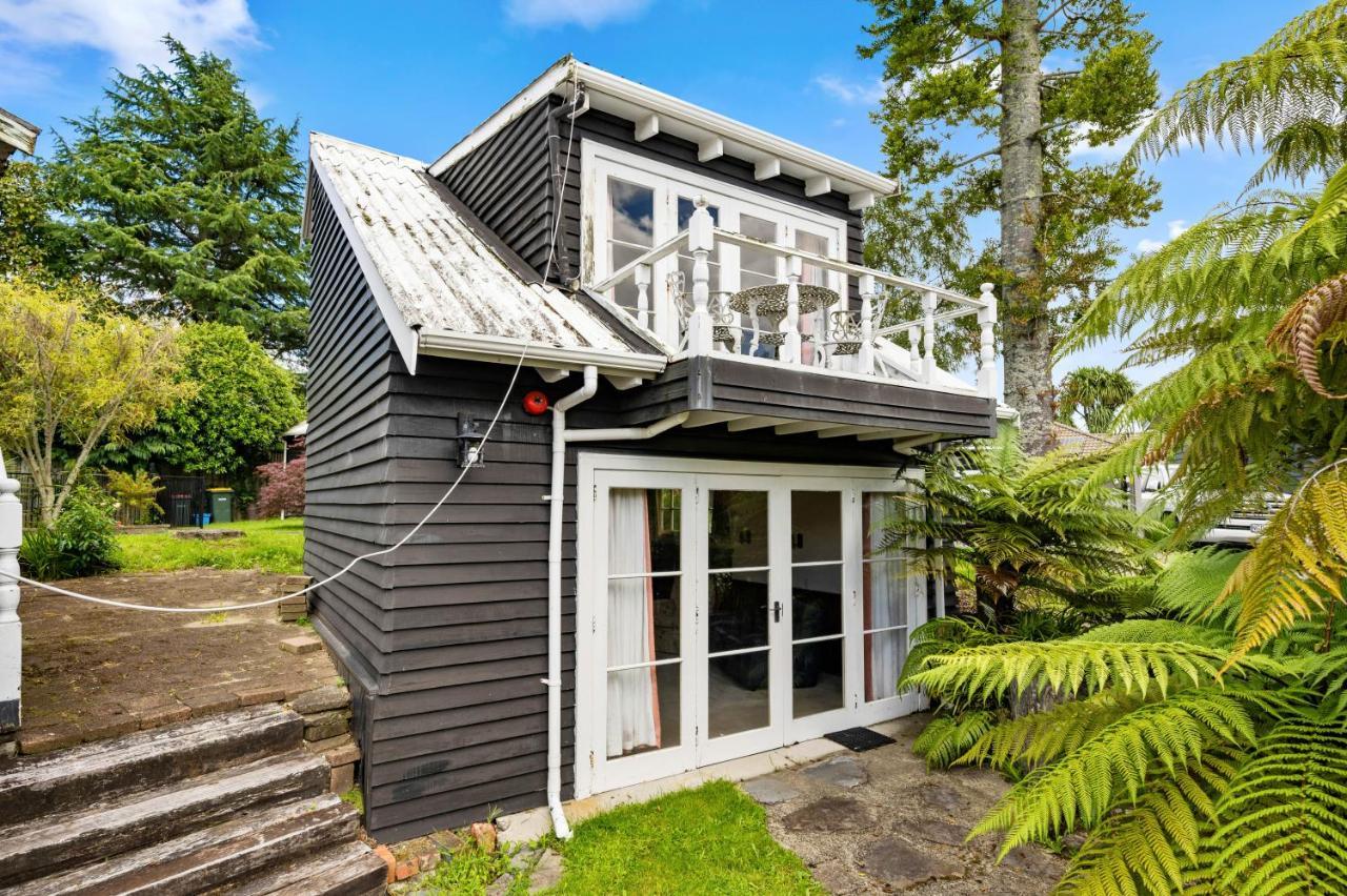 Springfield Rise Lodge - Rotorua Holiday Home Exterior foto